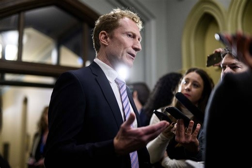 Legault slams Marc Miller over French language comments, calls him a disgrace to Quebecers