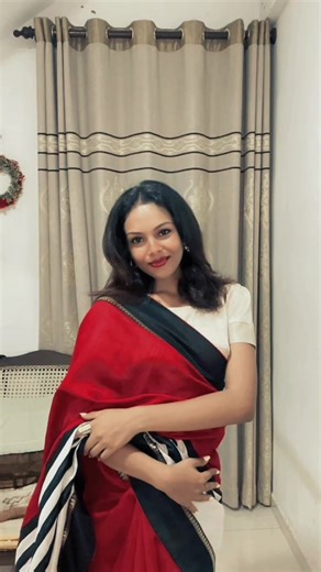 Embrace Glamour with Traditional Tamil Roots