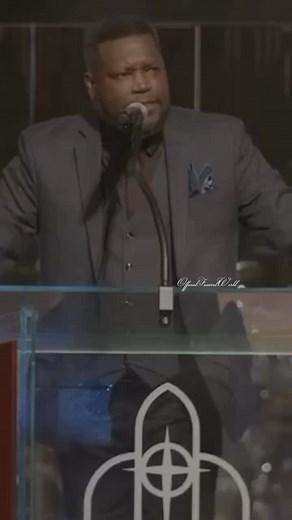 “Willie Watkins got the body, but God got the SOUL!!” #officialfuneralworld #ofwmediateam #willieawatkinsfuneralhome #atlantalegend #praisebreak #kevinlemons #kevinlemonsandhighercalling #foreverlemons #choirmastro #bringbackthechoir #explorepage #houseofhopeatlanta