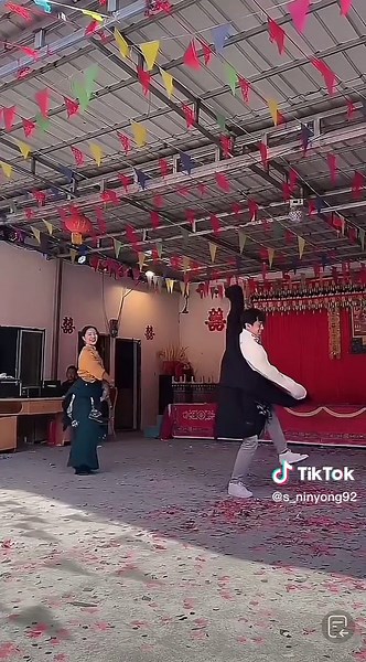 Blessing Dance for Bride and Groom