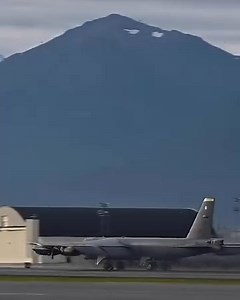 4.4K views · 64 reactions | Air Force B-52 Crashes at Guam Base. Footage : https://t.ly/r8O4y | Call Me Reels | Facebook