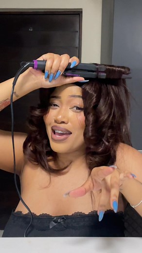 Easy Curling Hair Tutorial with a Straightener