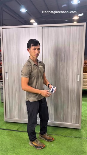 Noithatgiarehonai on Instagram: "DIY Hidden Money Storage Inside a Closet #SecretStorage #HiddenCompartment #SmartFurniture #HomeHacks #DIYProjects #ASMR"