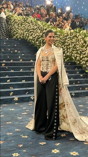 Isha Ambani’s Met Gala Look 👑✨ | 15,000 Hours of Art 🔥