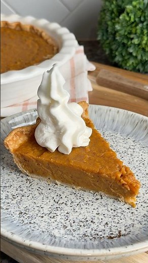 The ONLY Sweet Potato Pie Recipe You’ll Ever Need 🥧🔥💪 #sweetpotato #dessert #baking #pie