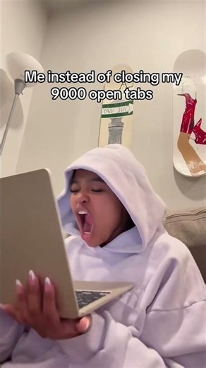 Slowest computer ever award#shorts#micky.cashflow