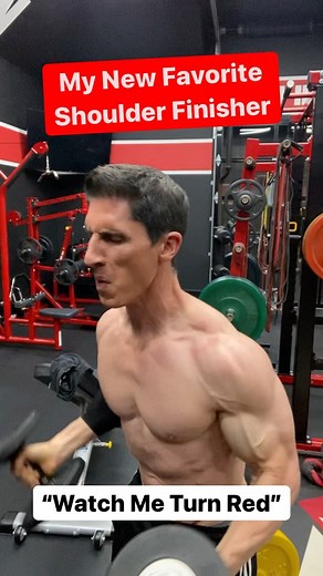 ATHLEAN-X™ | Jeff Cavaliere MSPT, CSCS on Instagram: "In another episode of “watch me turn red before your very eyes”, I bring to you possibly my newest favorite shoulder finisher. It’s a side lateral press! Happens to feel great on my injured arm on the way up and the external rotation of the shoulder feels smooth as can be during the press (even on my arthritic shoulder 😳) Give this burner a shot and I promise you may have a new favorite for filling up those upper arms - regardless of whateve
