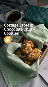 🍪 Cottage Protein Chocolate Chip Cookies 🍪 Satisfy your sweet tooth while boosting your protein intake with these scrumptious cottage cheese cookies! 🏋️‍♀️ Cottage cheese is a protein powerhouse, essential for muscle growth and overall well-being. Plus, it helps with weight management by keeping you feeling full. These cookies also deliver a dose of calcium, vitamin B12, riboflavin, and selenium for strong bones and overall health. Let's bake some goodness! 🥄 Ingredients: 1 cup large curd co