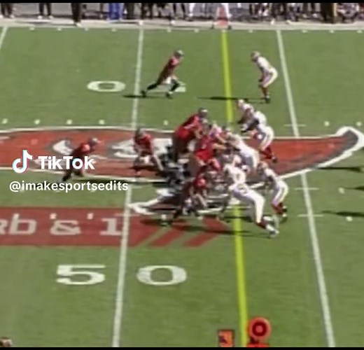 Mike Alstott: The Legendary Fullback in Football