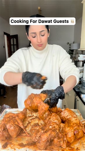 Nabeela Shahzadi on Instagram: "I love experimenting everytime I cook ,sometimes it turns out very good and sometimes I face disappointment. But it’s okay as long as I learn something from it. Last time when I cooked mandi the chicken thigh flew away 🤣, so to keep it intact and good looking 👀 this time till the end I tied it up with the thread and It was the best thing I did. I made slight variations to both the recipes and it turned out good also this way it was very easy and quicker as compa