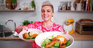 9Honey's Every Day Kitchen cook-along: Old school apricot chicken drumsticks