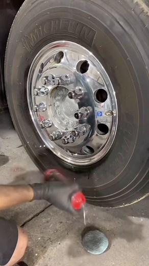 10K views · 992 reactions | What’s the best hand polish for aluminum?...