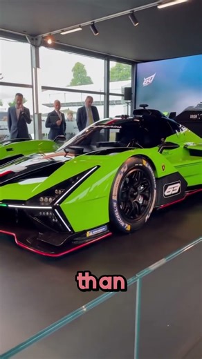 You Won’t Believe How Fast This Falcon Is