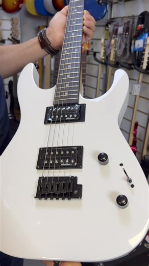 Jackson JS11 Dinky AH White Guitar Review