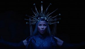Nicki Minaj Debuts “Hard White” Music Video