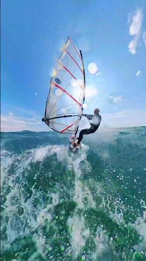 Quand le Vent Monte… Le Windsurf Devient Fou 🤙🌊