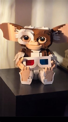 Unhappy Alien the Lego Consultant..#jeffreestar