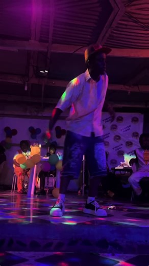 AFROBANGS 💫 (@afrobangs1)’s videos with original sound - AFROBANGS 💫