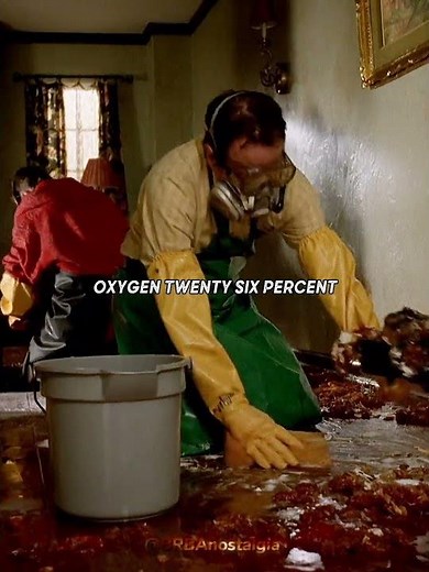 Minerals real vs theory 🙂 || Breaking bad S01E03 clip