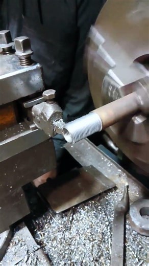 thread making process on lathe machine