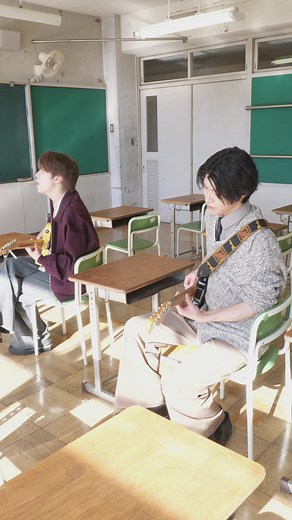 恋春日和の主題歌「黒崎さんの一途な愛がとまらない」