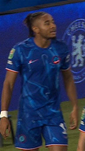 Christo's first, just eight minutes in. 👏 | Chelsea Football Club