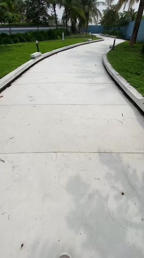 Smooth Slow Motion Techniques in CapCut Video Editing