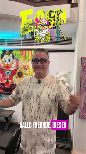 🎤🔥 COMEDY-ALARM IN ESSEN! 🔥🎤 Tom Gerhardt, bekannt als Hausmeister Krause, kommt LIVE in die Galerie S-ART! 😂 Kult. Chaos. Comedy vom Feinsten. 📅 Sonntag, 25. Januar ⏰ 17:00 Uhr 📍 Galerie S-ART, Essen 🎟 Tickets direkt per DM bei mir oder online auf reservix.de ⚠️ Plätze sind limitiert – schnell sein lohnt sich! 👉 Markiere deine Freunde, mit denen du lachen willst! #TomGerhardt #HausmeisterKrause #ComedyLive #LiveComedy #StandUpComedy