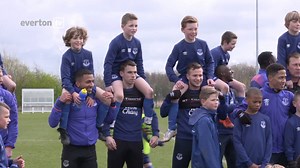 51K views · 1.1K reactions | VIDEO: The first team today mingled with the Club’s future generation of talent at Finch Farm as part of Academy Day. | Everton Football Club | Facebook