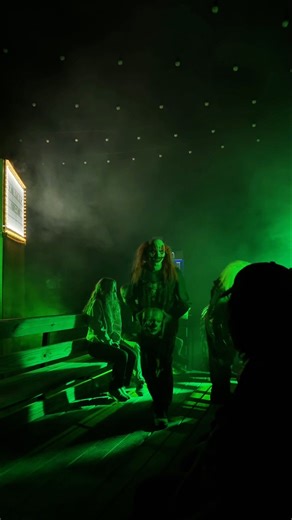 They were all unique in their own ways and honestly I’d go to whatever is closest! These are the top 3 haunted attractions in Connecticut…I only have a few more to try next year. #hauntedhouse #halloween #Connecticut #thingstodoinct What’s your favorite? 🎃 | Joshua Lamb Photography