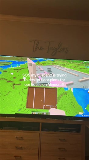 Designing Dream Houses in Minecraft