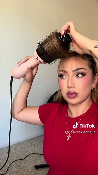 Nothin like doing your hair listening to some oldies.💕 #hairstyles #makeup #foryou #oldies