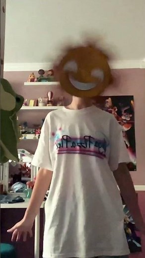 Sundrop mask spin test #cosplay #securitybreach #fivenightsatfreddys #cosplaycostumes #fypシ