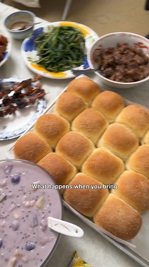 Cooking ONLY Filipino food with friends | Jeanelleats