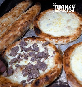 1.2M views · 26K reactions | This boat-shaped Turkish dish is a flat bread with toppings baked in stone ovens. They may call it the Turkish pizza but we’re confident a slice will change your life  | Taste Lab | Facebook