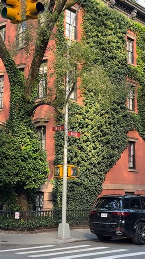 NYC west village | Strolling The City