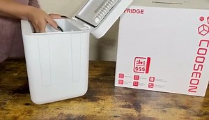 Watch A convenient and practical mini refrigerator on Amazon Live