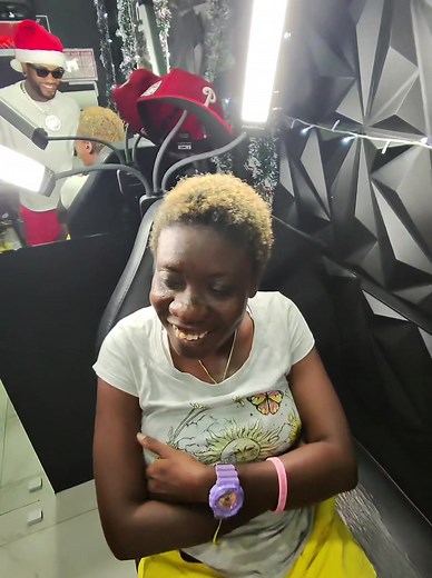 📌POPIN✍🏽JAMAICA🇯🇲 🇯🇲J A M A I C A N🌴BODY†PIERCER📌 📆Mon-Sat 📭10am-8pm Location: Shop#26 little Premier Plaza, 14 Constant Spring •••••••••••••••••••••••••••••• No Appointments needed 🚫 Numbing Available ✅ •••••••••••••••••••••••••••••• #popinja #piercingja #bodypiercing #tattooja @chrissantoinette_choices @_custom_smile_ @inkplvg 🔌 @celestial_.ink __________________________________________ TO STAY UP TODATE FOLLOW: @popinjamaicaupdate @popinpiercingja