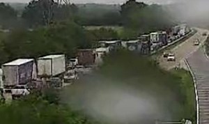A12: Traffic builds at Hatfield Peveral after accident