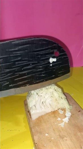 Make Your Kitchen Knife Razor Sharp Again — Fast & Easy!"