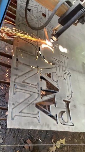Corte de plasma cnc letras decorativas calibre 12, usando pronest y plasma silatu de 65 amperes.