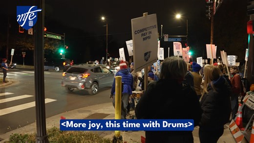 💙 Let’s keep the momentum going, Minneapolis! After last night’s incredible pickets brought out more than 1,000 supporters, families are continuing to carry the torch to urge district leaders to settle a strong contract with Minneapolis educators. Families from across the city – Northside to Southside – have made it clear. They want smaller class sizes, manageable caseloads, and fair pay for the educators who make our schools work every day. ✊🏾✊🏼✊🏿 Let’s stand together and keep the pressure 