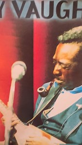 Remembering Albert King, a true blues legend, and the classic live recording 'Blues at Sunrise' which also inspired Stevie Ray Vaughan's posthumous album featuring unreleased tracks and a nod to King's iconic style. . #albertking #bluesatsunrise #nostalgia #vlmtl #thevinylloungemtl | The Vinyl Lounge