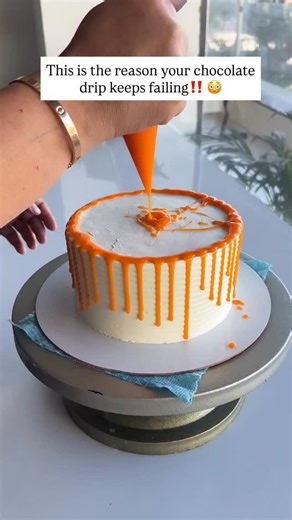 Chocolate drips are all about balance, not guesswork. ✨ When the ratio is right, the finish is smoother, cleaner, and more controlled. 🍫 Drip ratios made simple: • Dark chocolate → 1:1 • Milk & white chocolate → 1.5:1 A small formula tweak that makes a big visual difference ✨ Save this for your next cake project. #bakingeducation #chocolatedrip #ganacheratios #bakerreels #cakestagram | The Bake N More Studio