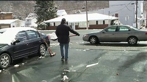 Schuylkill County Residents Tackle Snowfall