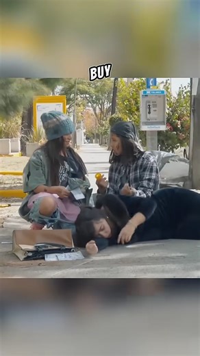 76K views · 3.2K reactions | She Collapsed… But What These Girls Did Will Shock You ❤️ #fblifestyle | Urban Zen | Facebook