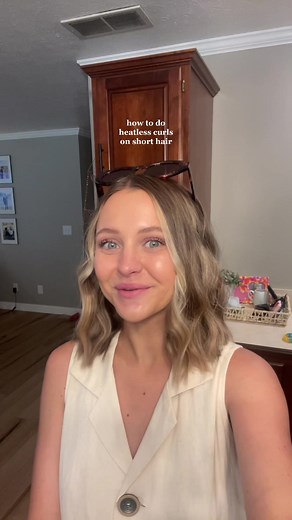 How to Create Heatless Curls for Short Hair
