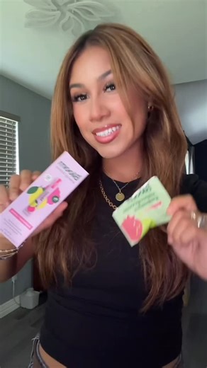emily ❤︎ on Instagram: "If you’ve been waiting to try Bloom, THIS is your sign 🌸 Prime Day deals Oct. 7th & 8th !! shop my Amazon storefront ;) #giftedbybloom #vlog #bloompartner #houston #vitamins #primeday #guthealth"