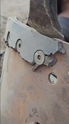 Excavator Bucket Repair Process: Wear Restoration & Reinforcement