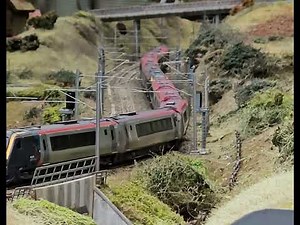 Bachmann class 221 super Voyagers on. Avanti livery on Project Tilt.